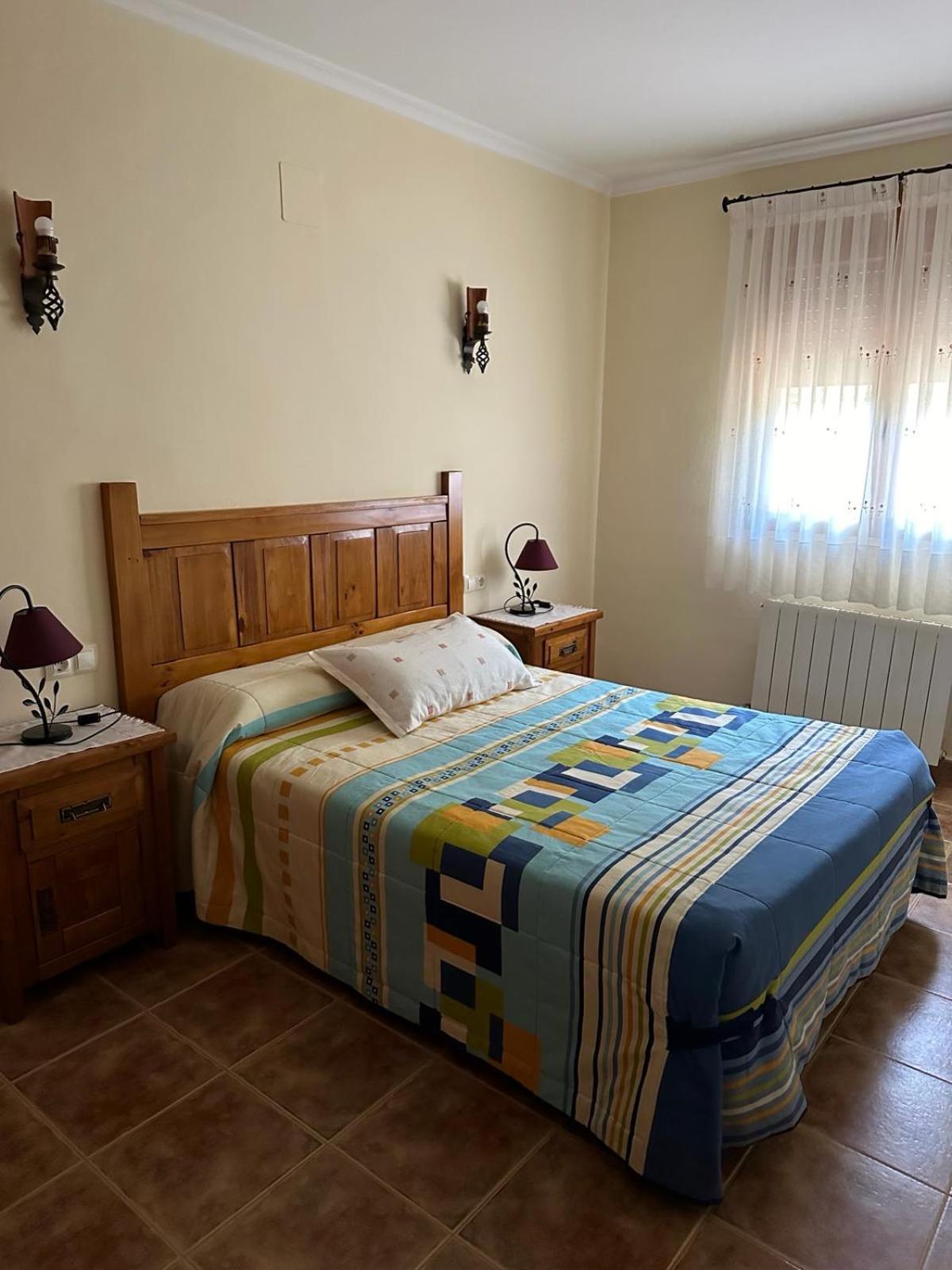 Casas Rurales Cerro Lobo Yeste Exterior photo