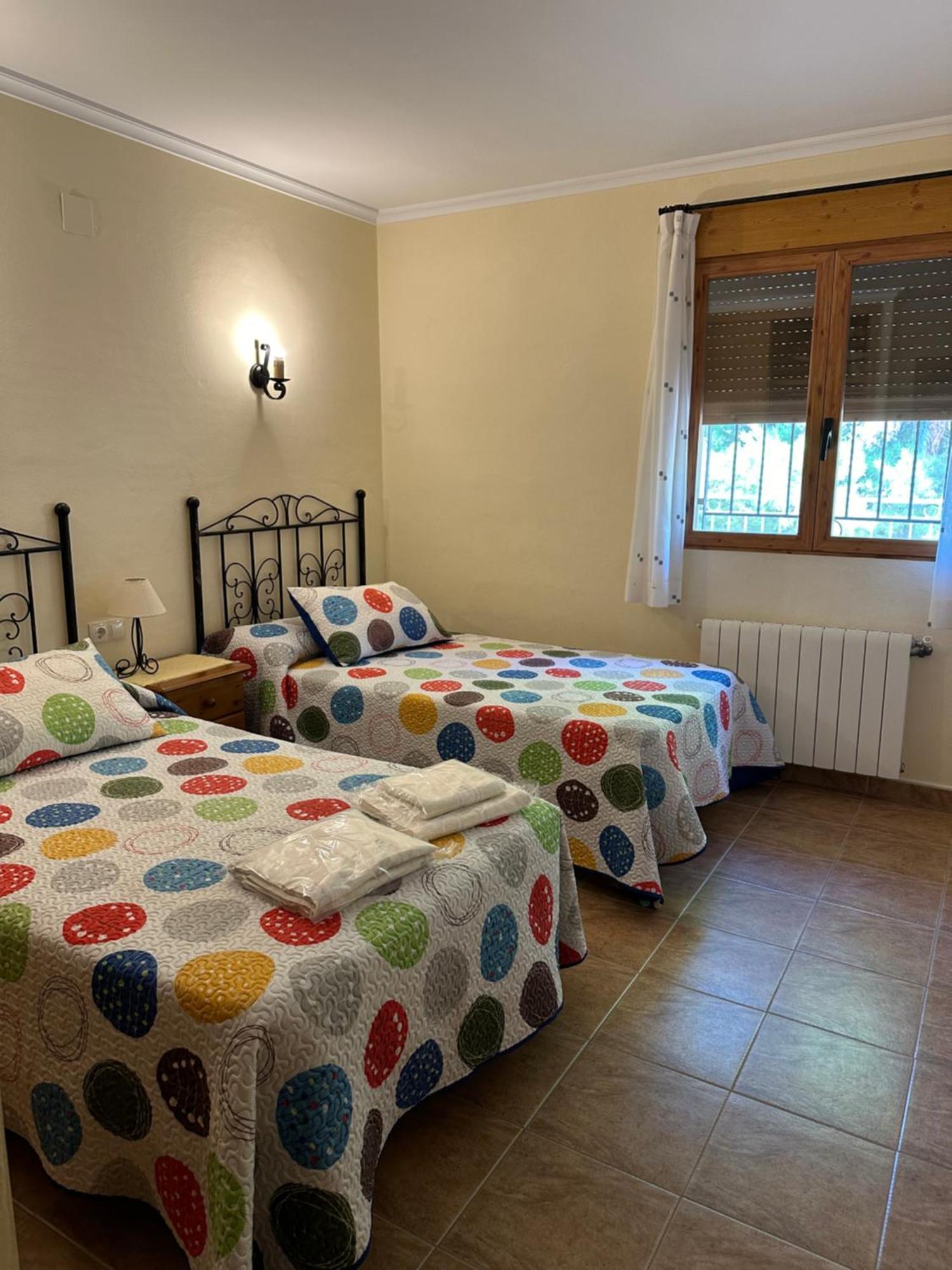 Casas Rurales Cerro Lobo Yeste Exterior photo